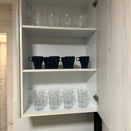 Apartamento New Lovely Three Bedroom *