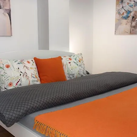 New Lovely Three Bedroom * ベオグラード