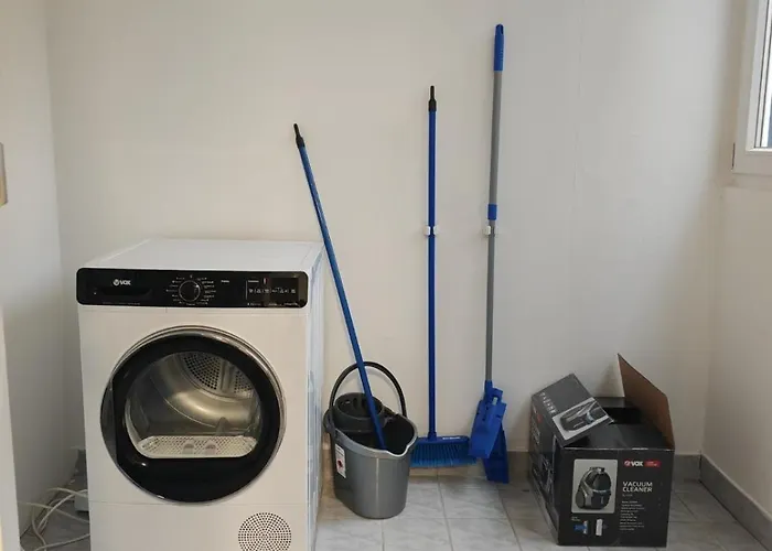 New Lovely Three Bedroom 아파트