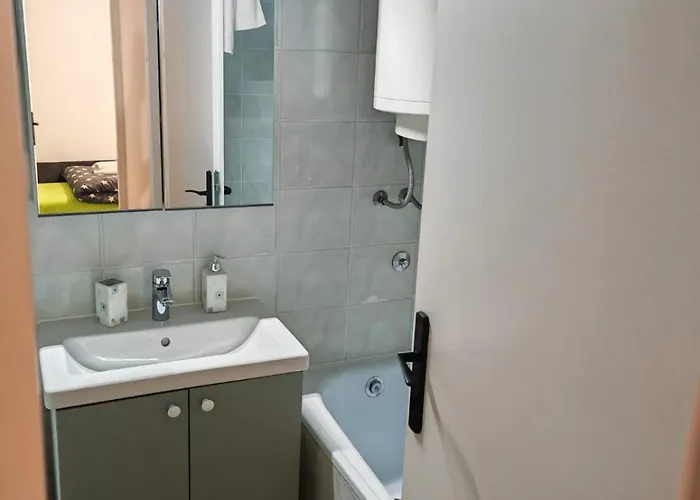 New Lovely Three Bedroom